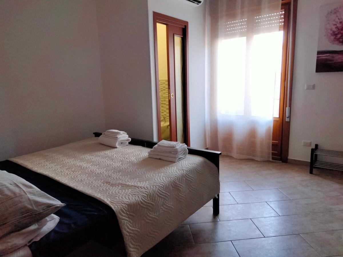 첼리노 산 마르코 Colori Del Salento B&B 외부 사진